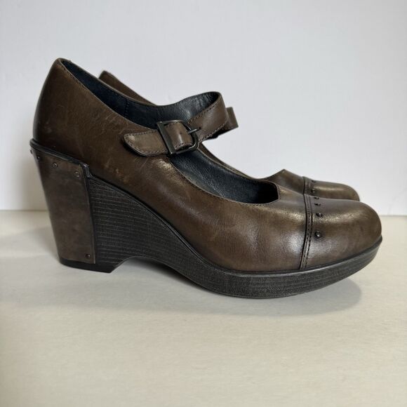 Dansko Fanny Mary Jane Brown Leather Studded Wedge Heels EUR 40 9.5-10 - Picture 1 of 13
